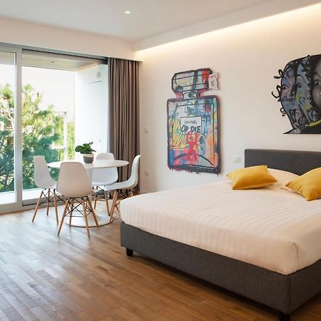 Marina Gardens Boutique&Suites Francavilla Al Mare Bagian luar foto
