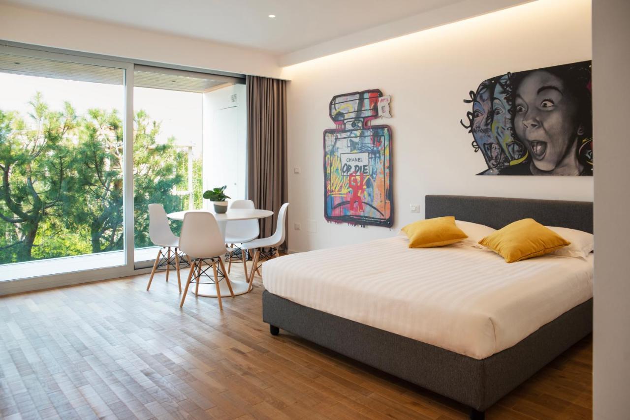 Marina Gardens Boutique&Suites Francavilla Al Mare Bagian luar foto